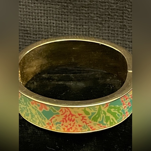LILY PULITZER HINGED CUFF GOLD TONE BRACELET SIGNED! - Picture 9 of 9